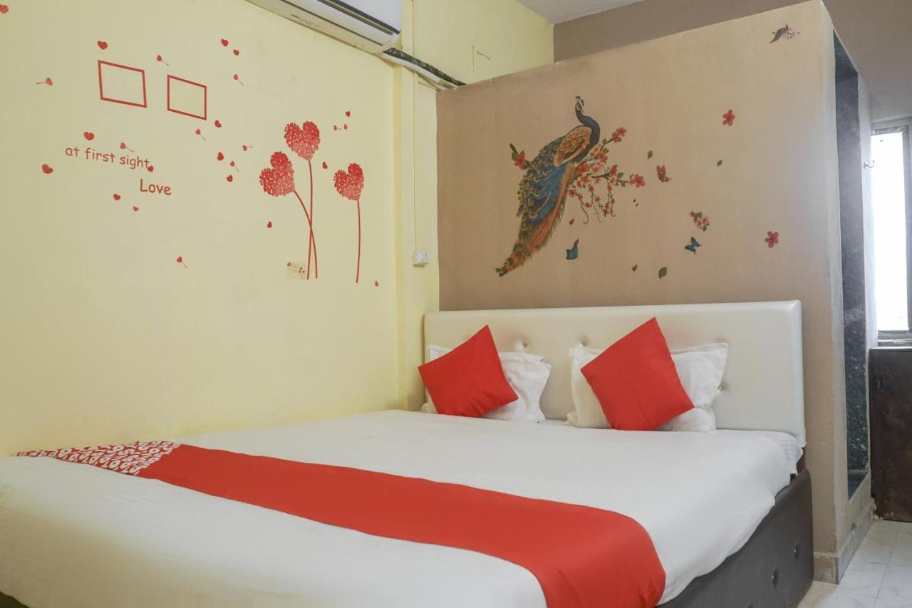Hotel O R K Hotel Pimpri-Chinchwad Buitenkant foto