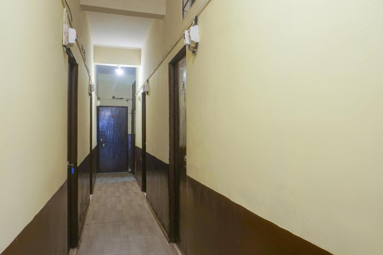 Hotel O R K Hotel Pimpri-Chinchwad Buitenkant foto